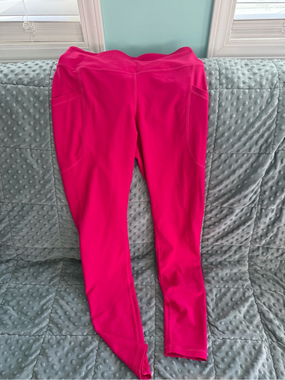 Old Navy Hot Pink High-Rise Leggings